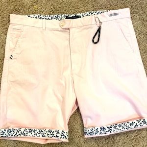 Ladies pink shorts
